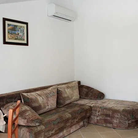 Zuljana 4577a Apartmán *